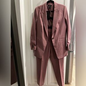 Town button down 2 piece suit